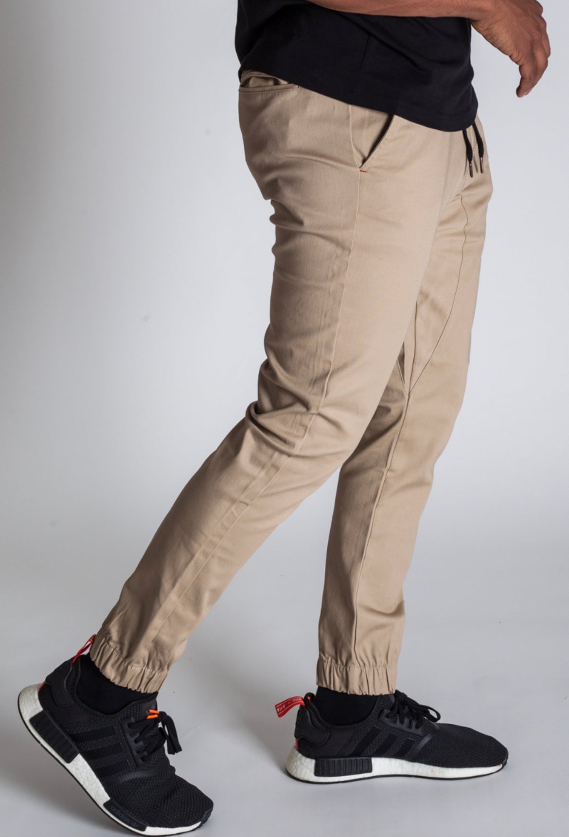laxed pants