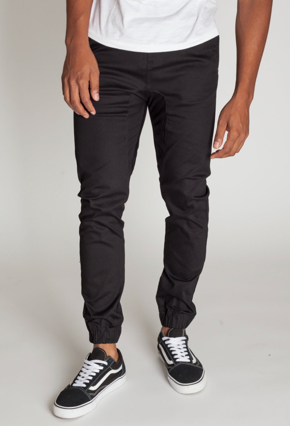 laxed pants