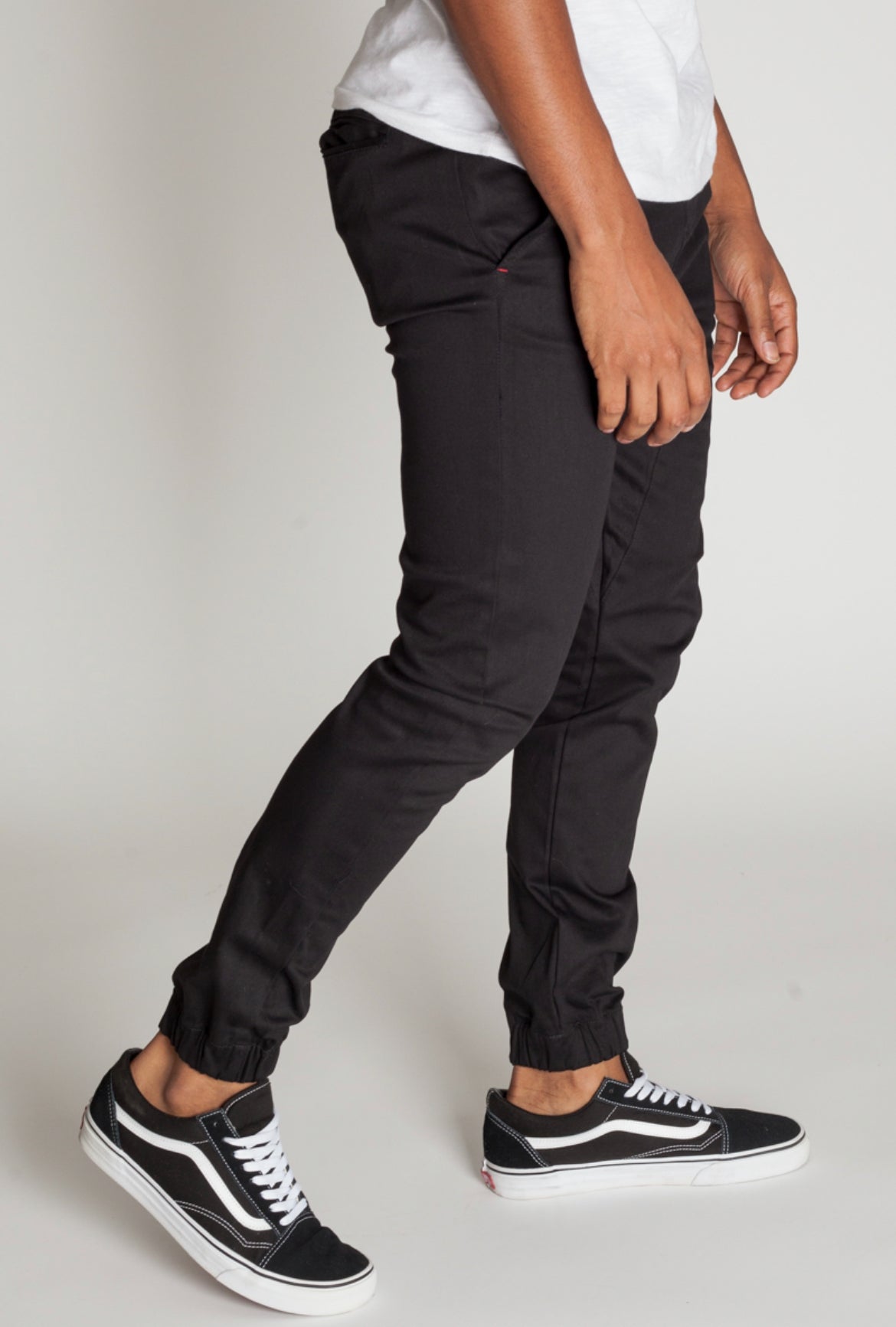 laxed pants